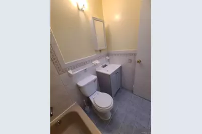 404 E 21st Street, Brooklyn, NY 11226 - Photo 30