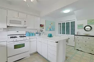 120 Locust Ln, Irvington, NY 10533 - Photo 12