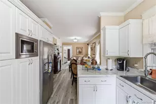 953 E 227th St, Bronx, NY 10466 - Photo 6