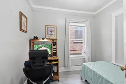 953 E 227th Street, Bronx, NY 10466 - Photo 10