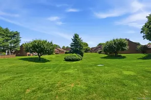 113 Scarlett Dr, Commack, NY 11725 - Photo 22