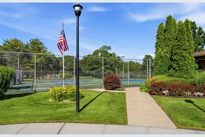 113 Scarlett Drive, Commack, NY 11725 - Photo 28