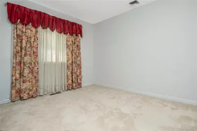 10 Gaetano Lane, Coram, NY 11727 - Photo 16