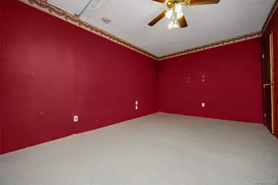 10 Gaetano Lane, Coram, NY 11727 - Photo 32