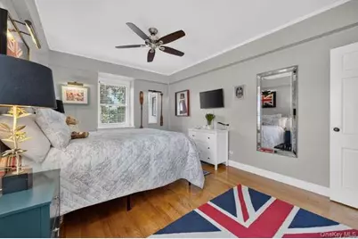 22 Hamilton Place #H3, Garden City, NY 11530 - Photo 14
