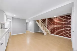 65-11 175th St, Fresh Meadows, NY 11365 - Photo 20