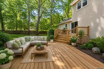 1 Pia Court, Hauppauge, NY 11788 - Photo 26