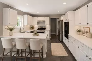 1 Pia Ct, Hauppauge, NY 11788 - Photo 6