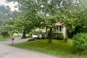 23 Hankin Loop, Poughkeepsie, NY 12601 - Photo 2