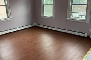 90-21 Winchester Blvd, Queens Village, NY 11428 - Photo 4