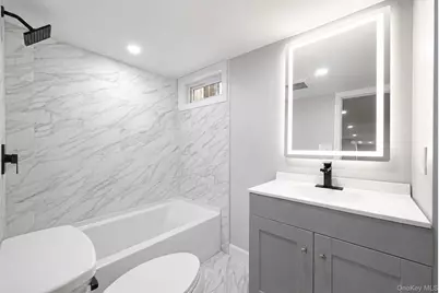 11 Mayfield, Mastic Beach, NY 11951 - Photo 20