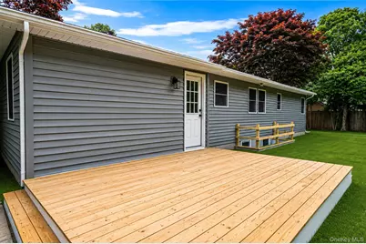 11 Mayfield, Mastic Beach, NY 11951 - Photo 28