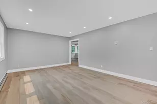 11 Mayfield, Mastic Beach, NY 11951 - Photo 6