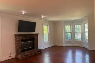 13 Walnut St, Glen Head, NY 11545 - Photo 4