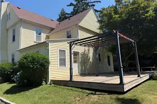 13 Walnut St, Glen Head, NY 11545 - Photo 14