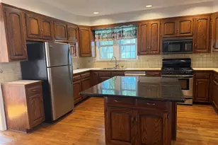 13 Walnut St, Glen Head, NY 11545 - Photo 8