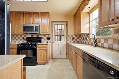 1503 Paul Street, Baldwin, NY 11510 - Photo 8