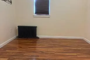 203-10 Murdock Ave, Saint Albans, NY 11412 - Photo 4