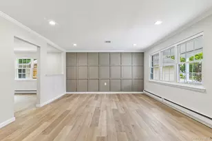 190 Canterbury Dr, Ridge, NY 11961 - Photo 6