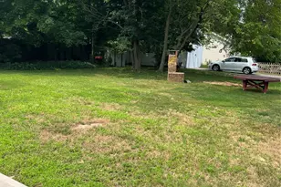 15 Cedar St, Amityville, NY 11701 - Photo 16