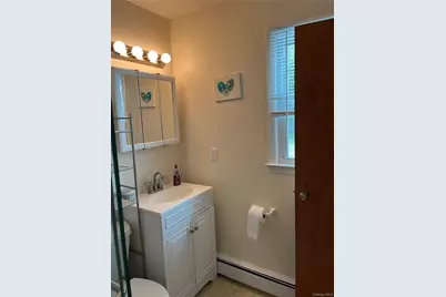 15 Cedar Street, Amityville, NY 11701 - Photo 12