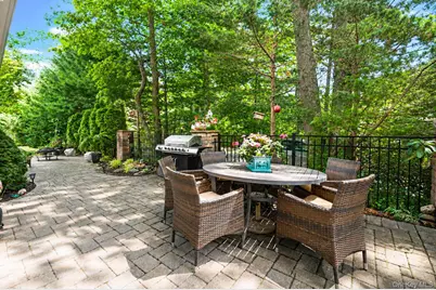 45 Reeves Road, Center Moriches, NY 11934 - Photo 4