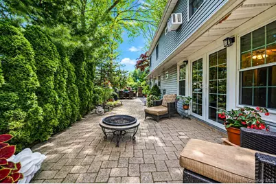 45 Reeves Road, Center Moriches, NY 11934 - Photo 6