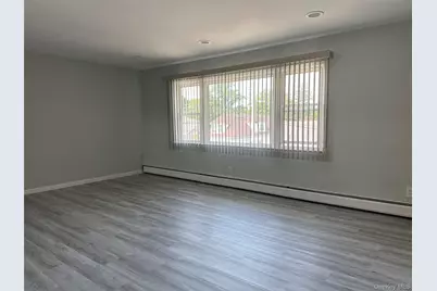[Address not provided], Elmont, NY 11003 - Photo 4