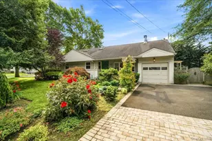 2154 Marion Ave, Merrick, NY 11566 - Photo 22