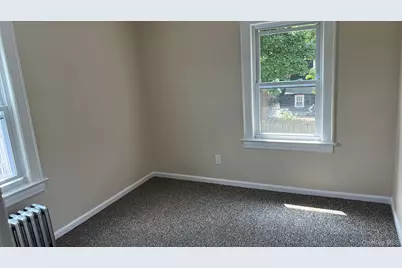 28 Stowe, Hempstead, NY 11550 - Photo 8