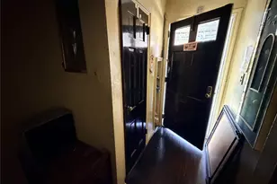 935 Magenta St, Bronx, NY 10469 - Photo 6
