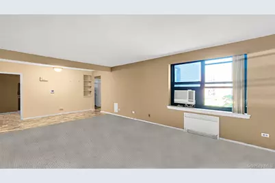 73-55 210th Street #4J, Oakland Gardens, NY 11364 - Photo 2