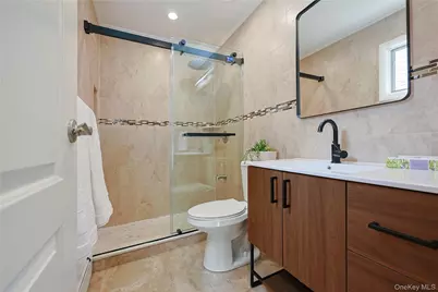 119 Harrow Lane, Manhasset, NY 11030 - Photo 14