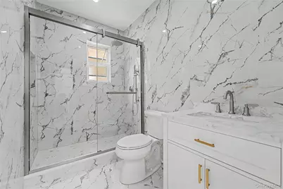 9431 239th Street, Floral Park, NY 11001 - Photo 16