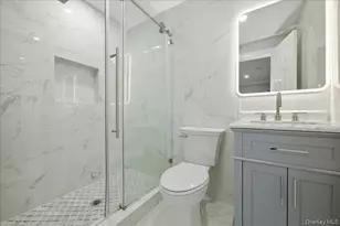 9431 239th St, Floral Park, NY 11001 - Photo 12