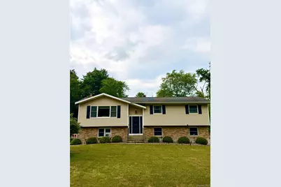 20 Lenart Place, Hopewell Junction, NY 12533 - Photo 2