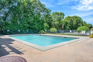 460 Old Town Rd, Port Jefferson, NY 11776 - Photo 34