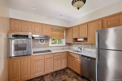 3191 N Jerusalem Road, Levittown, NY 11756 - Photo 4