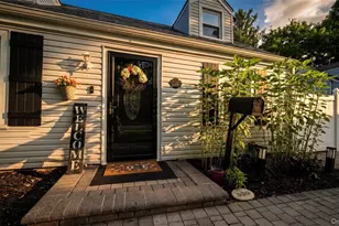 520 Riverside Ave, Massapequa, NY 11758 - Photo 2