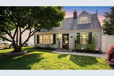 520 Riverside Avenue, Massapequa, NY 11758 - Photo 1