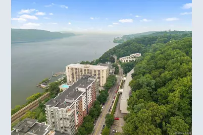 1116 Warburton Avenue #2J, Yonkers, NY 10701 - Photo 40