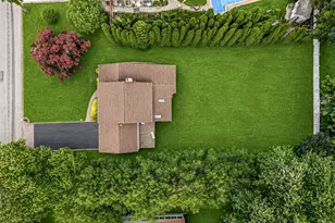 15 Buhl Ln, East Northport, NY 11731 - Photo 4