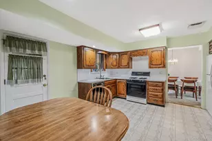 15 Buhl Ln, East Northport, NY 11731 - Photo 22