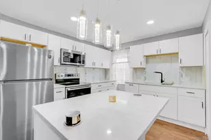94-11 210th St, Queens Village, NY 11428 - Photo 36
