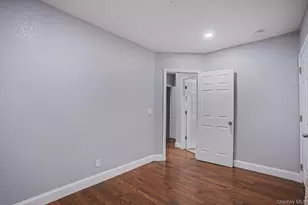 94-11 210th St, Queens Village, NY 11428 - Photo 24