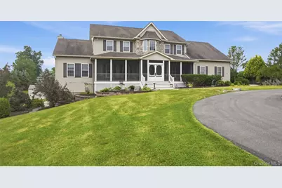 161 Bergen Circle, Slate Hill, NY 10973 - Photo 2
