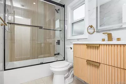 1043 Delaware Avenue, Island Park, NY 11558 - Photo 26