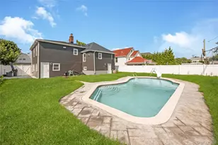 1043 Delaware Ave, Island Park, NY 11558 - Photo 8