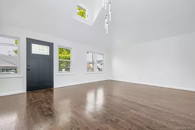 1043 Delaware Avenue, Island Park, NY 11558 - Photo 14