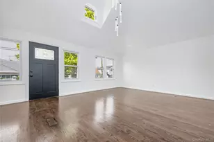 1043 Delaware Ave, Island Park, NY 11558 - Photo 14